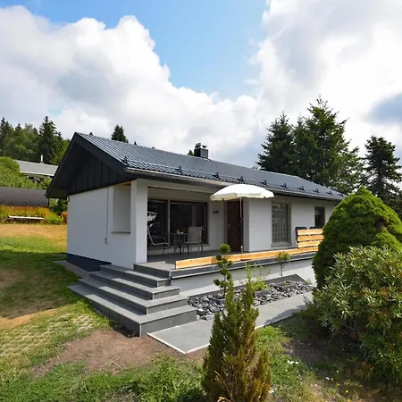 Im Thüringer Wald/ Haus Selma